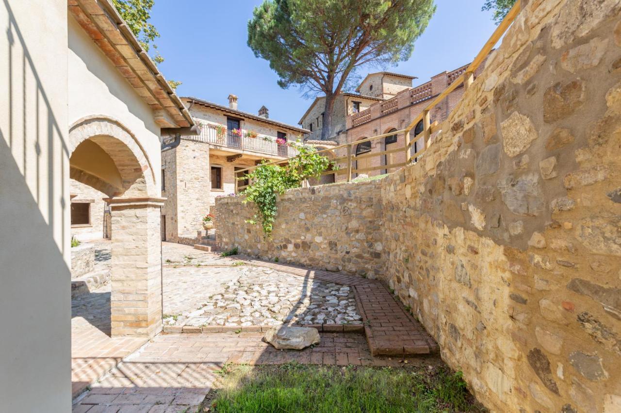 Gh Borgo Pulciano Agriturismo مونتوني المظهر الخارجي الصورة
