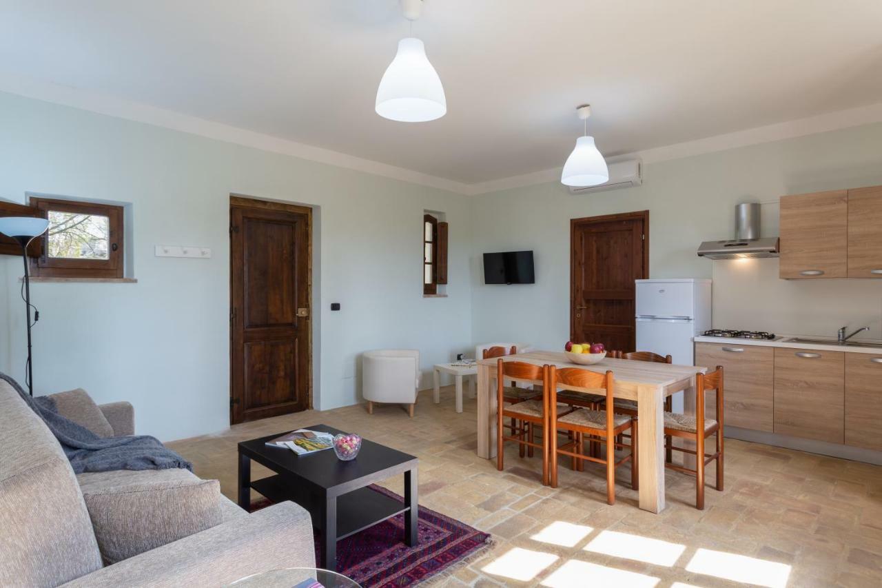 Gh Borgo Pulciano Agriturismo مونتوني المظهر الخارجي الصورة